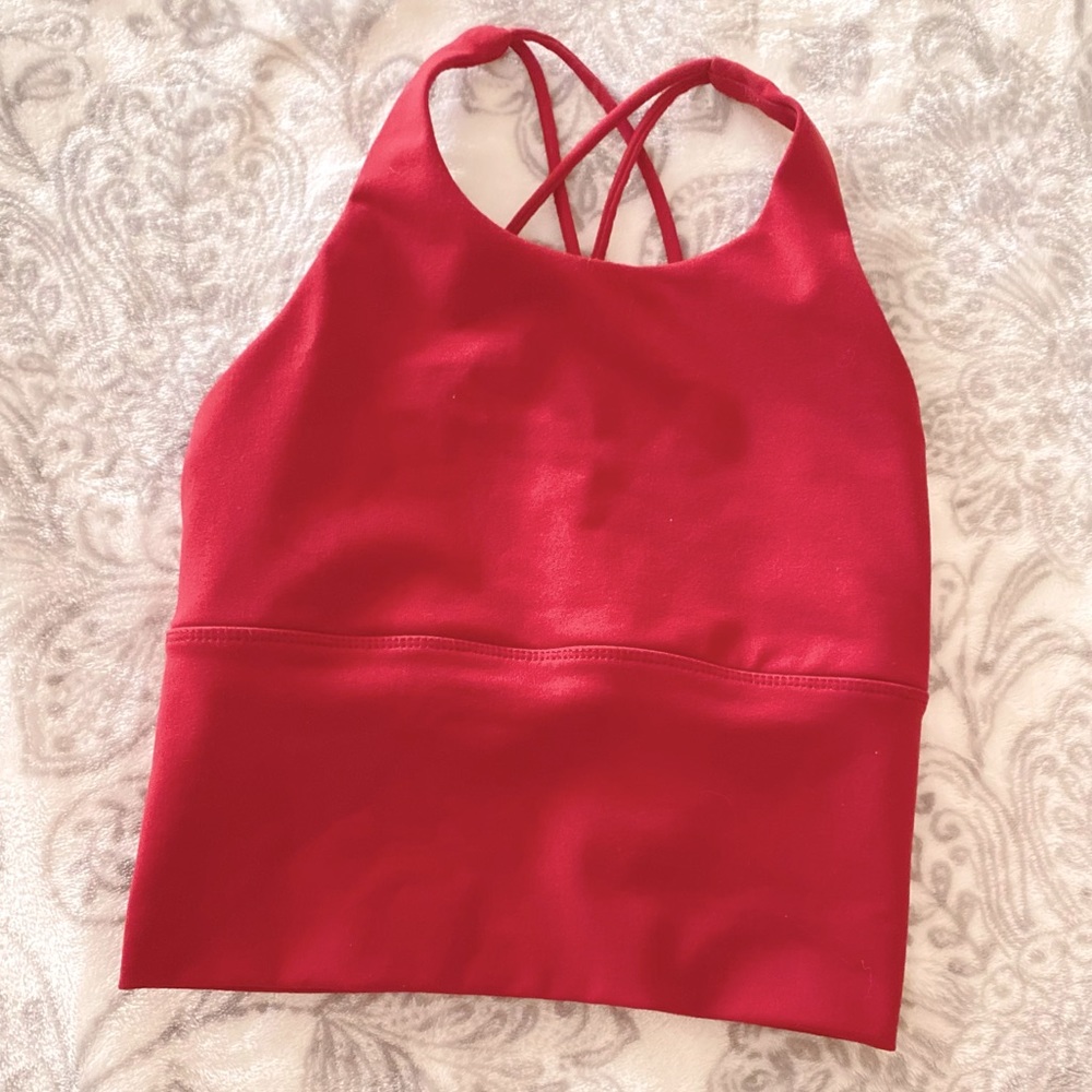 Astoria Seamless Sculpt Sports Crop. Small. Red.